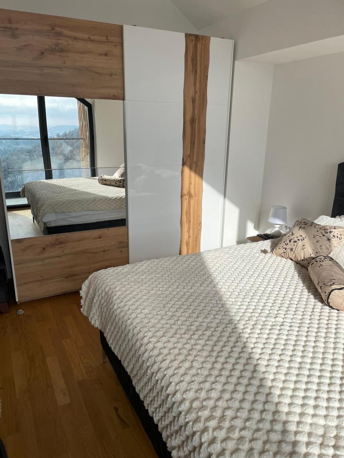 Vrh 26 Apartment *